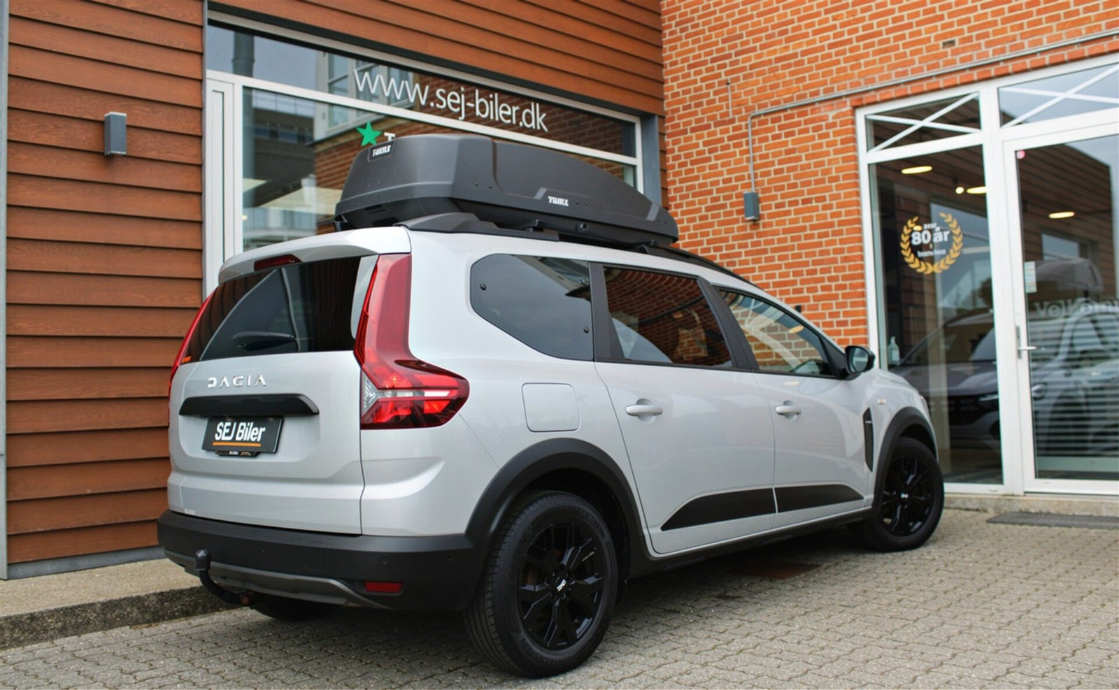 Grå Dacia Jogger fra 2023