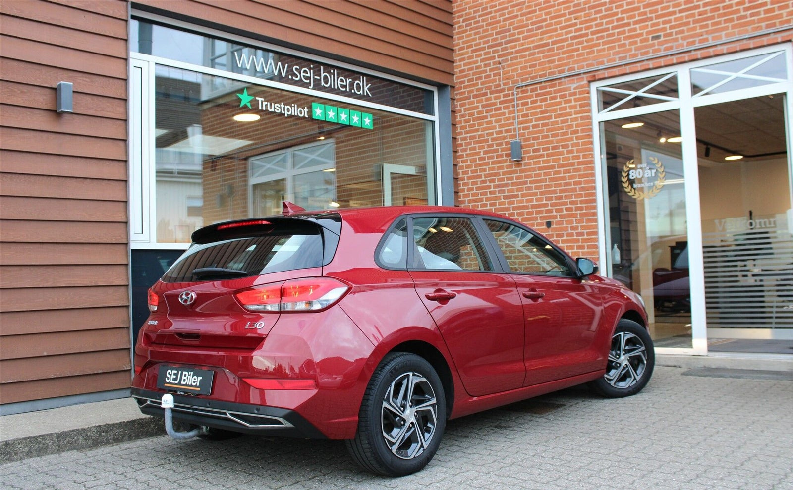 Rød Hyundai i30 fra 2021