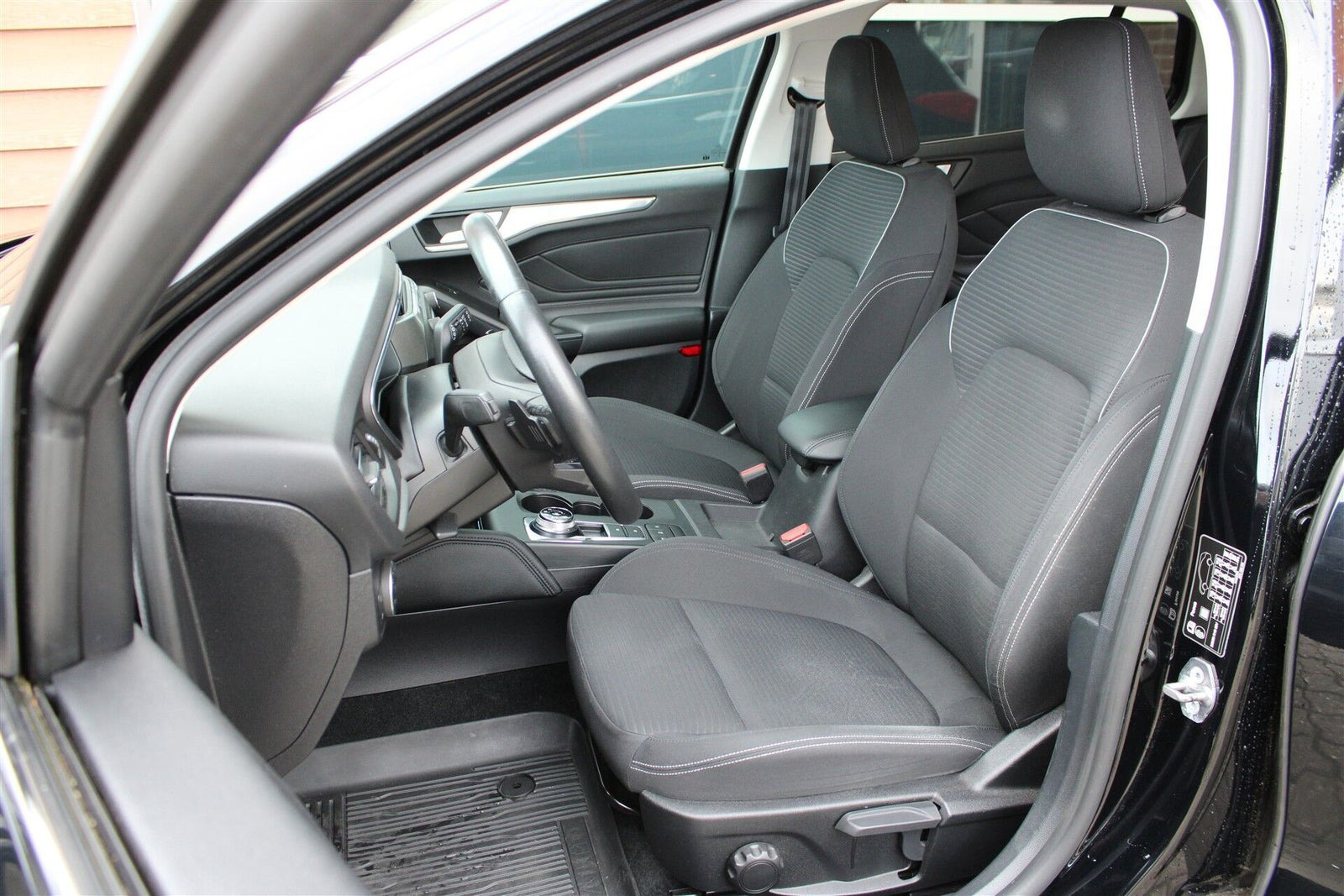 Sort Ford Focus fra 2019