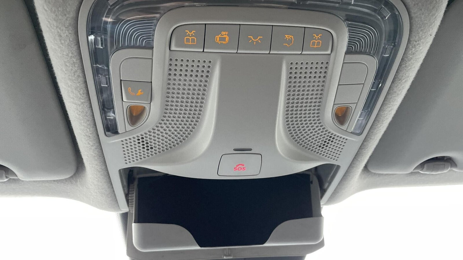 Sort Mercedes Vito 114 fra 2022