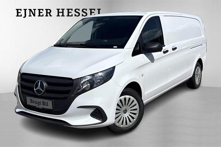 Hvid Mercedes Vito 114 fra 2024