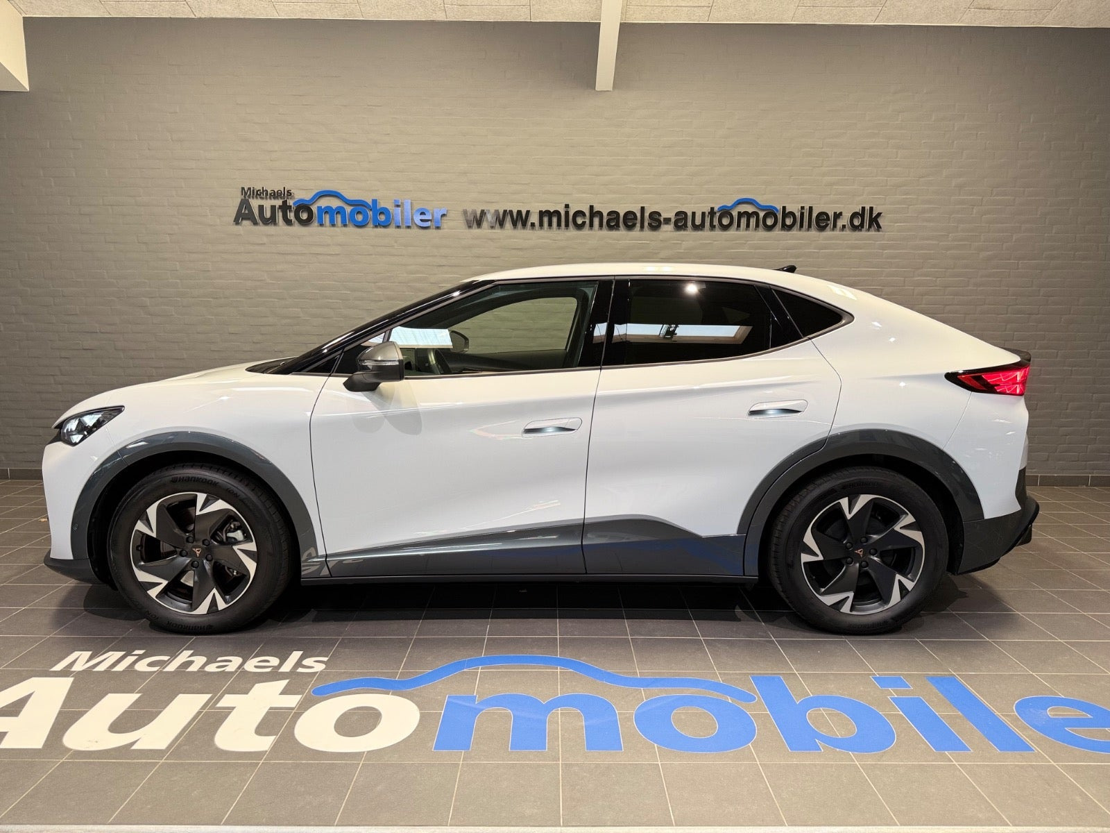 Hvid Cupra Tavascan fra 2024