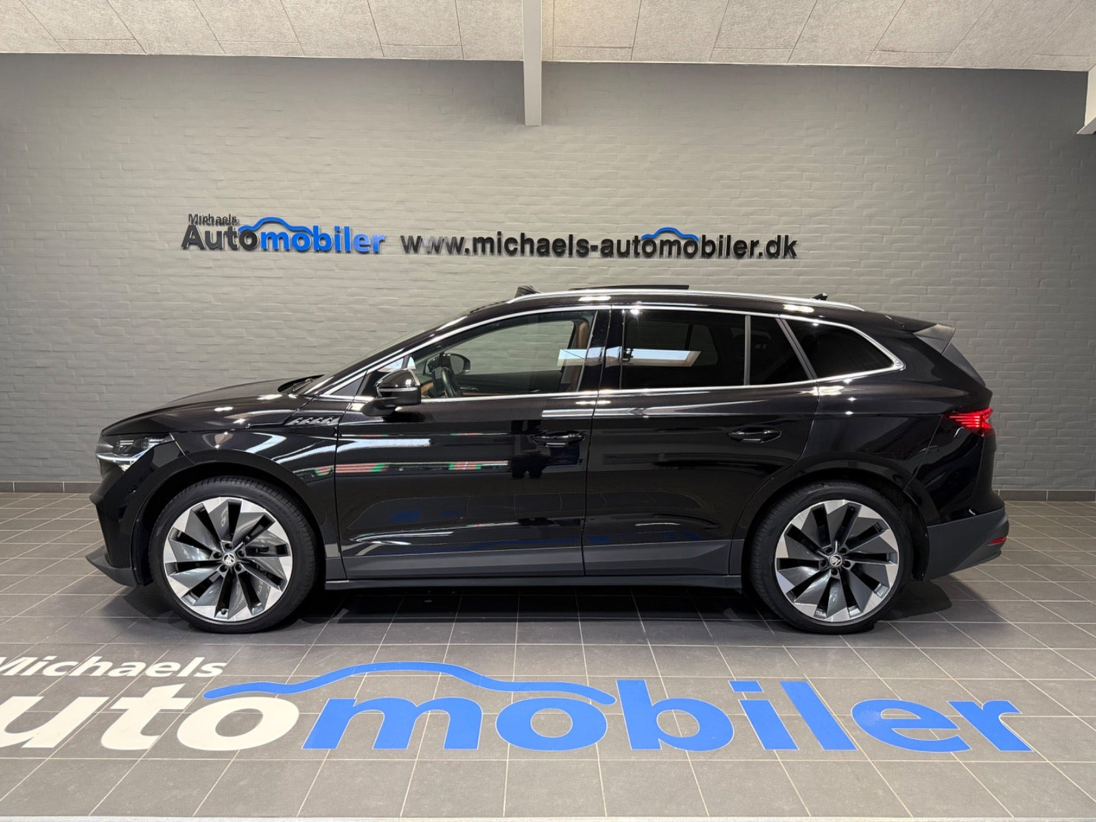 Sort Skoda Enyaq fra 2022
