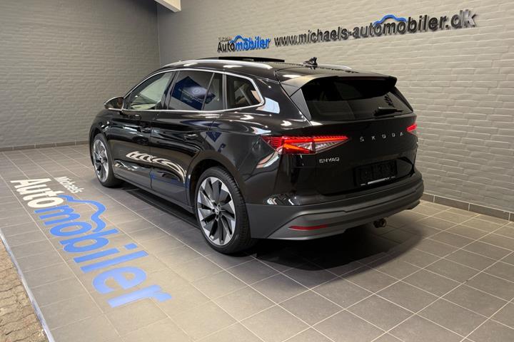 Sort Skoda Enyaq fra 2022