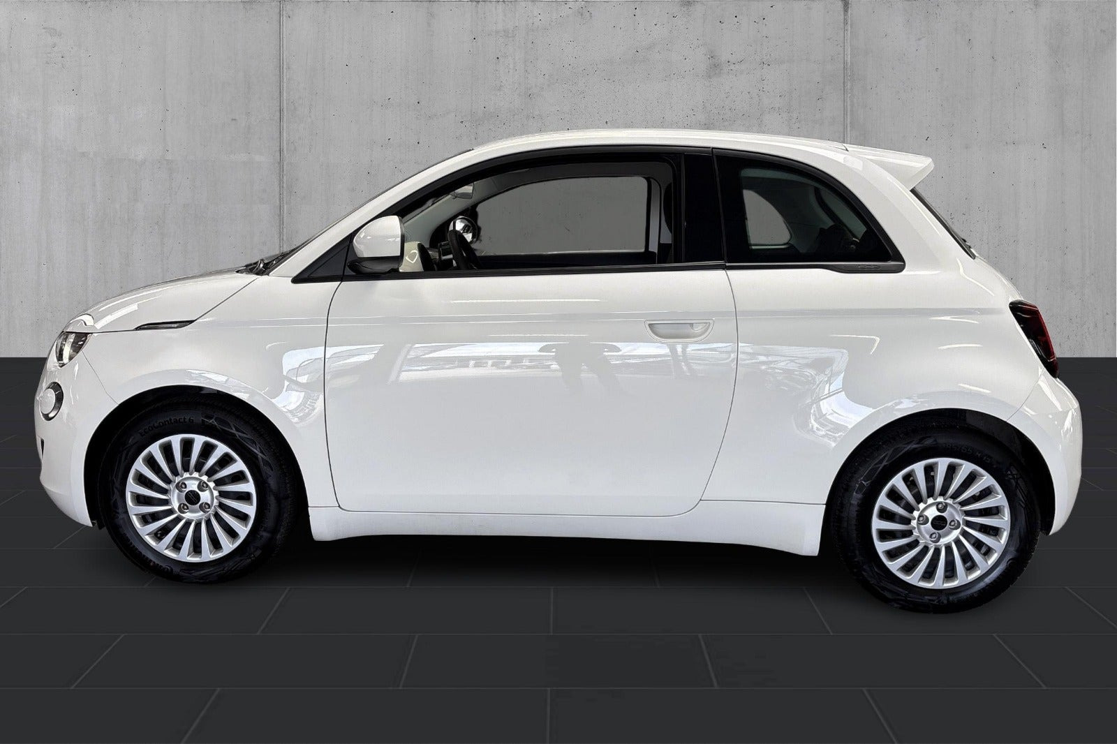 undefined Fiat 500e fra 2023