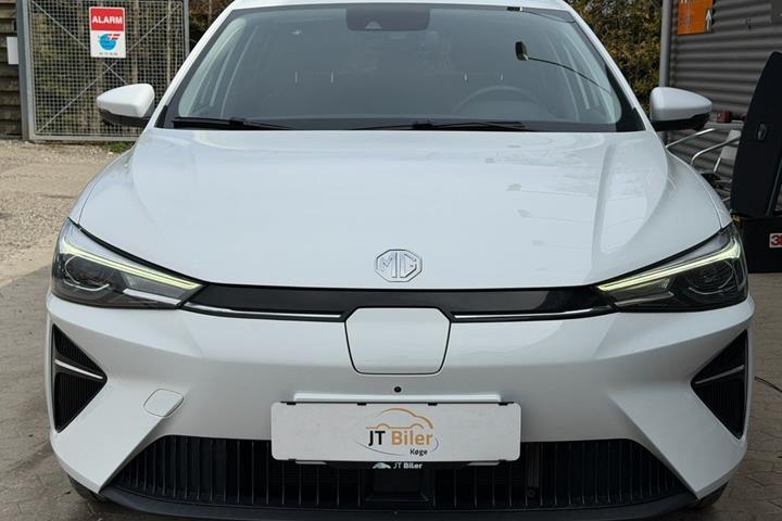 Hvid MG MG5 fra 2023