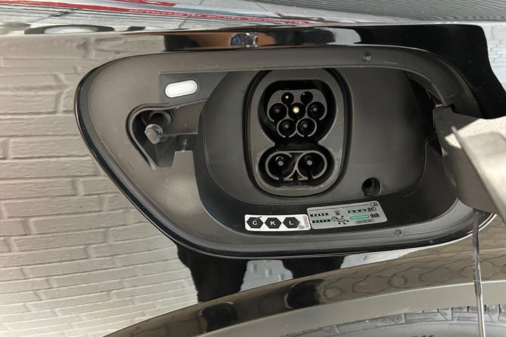 Sort VW ID.4 fra 2025