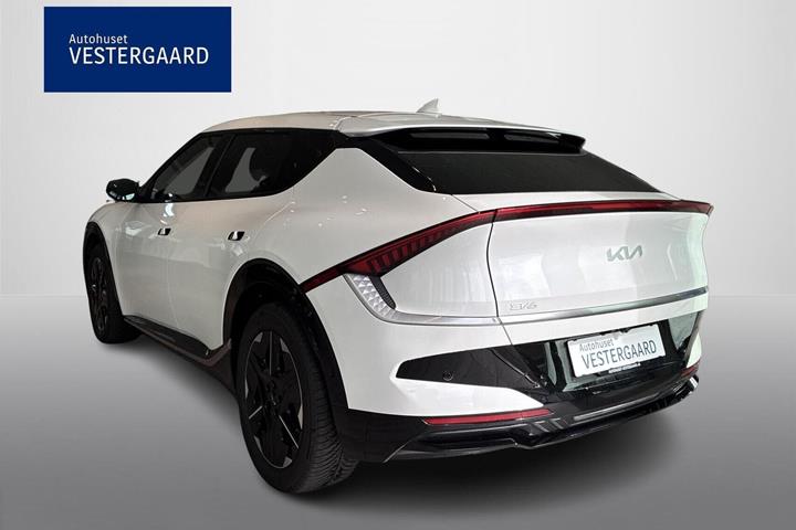 Hvid Kia EV6 fra 2025