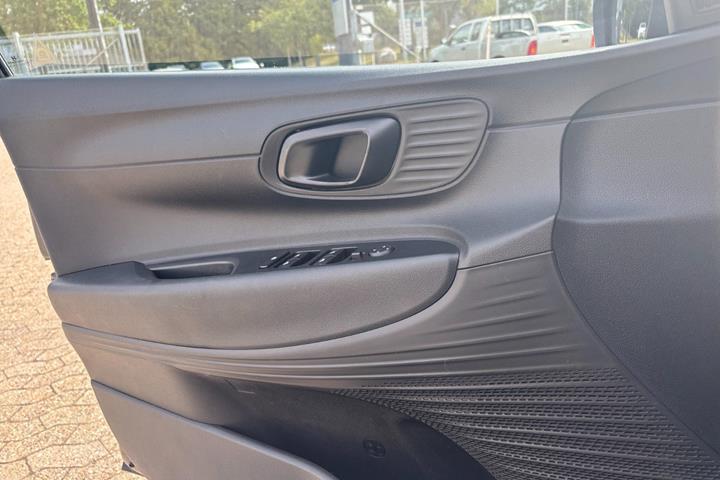 Sort Hyundai i20 fra 2021