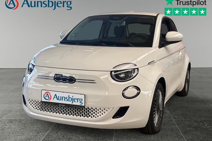 Hvid Fiat 500e fra 2022