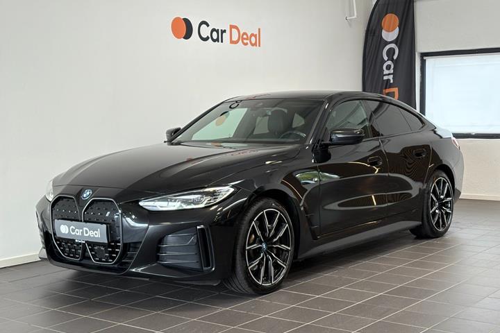 Sort BMW i4 fra 2023