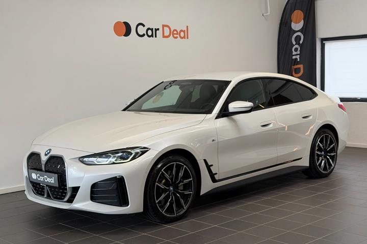Hvid BMW i4 fra 2022