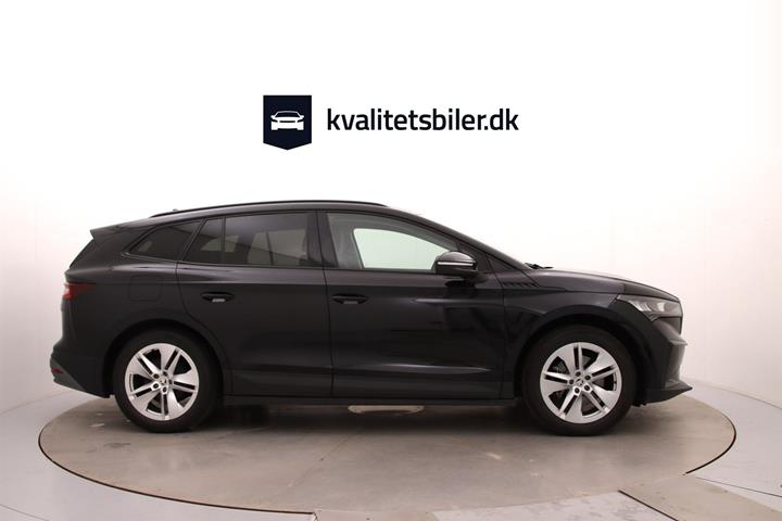 Sort Skoda Enyaq fra 2021