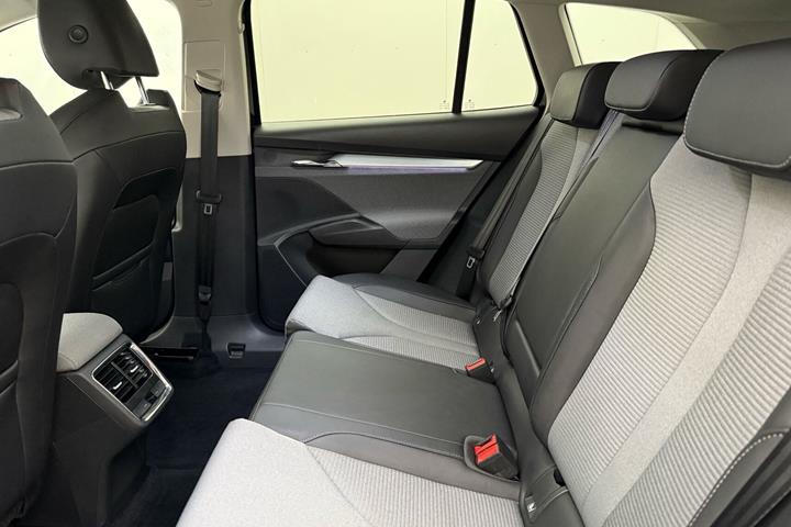 Sort Skoda Enyaq fra 2021
