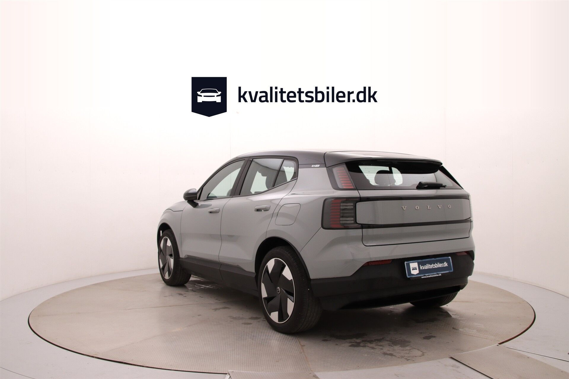 Grå Volvo EX30 fra 2024