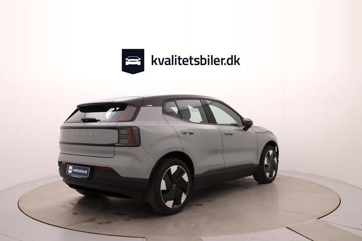 Grå Volvo EX30 fra 2024