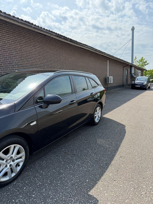 undefined Opel Astra fra 2020