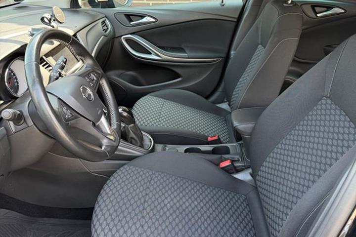 undefined Opel Astra fra 2020