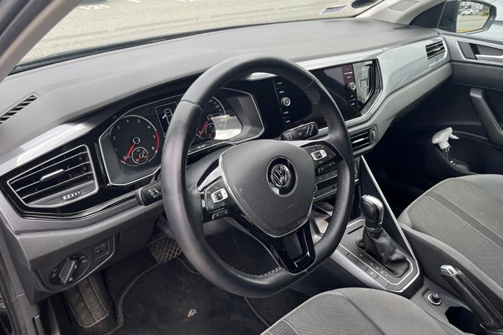 Sort VW Polo fra 2019