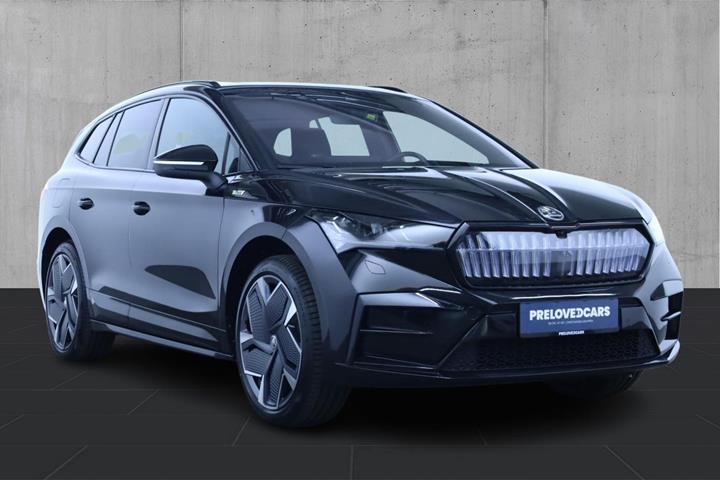 Sort Skoda Enyaq fra 2023