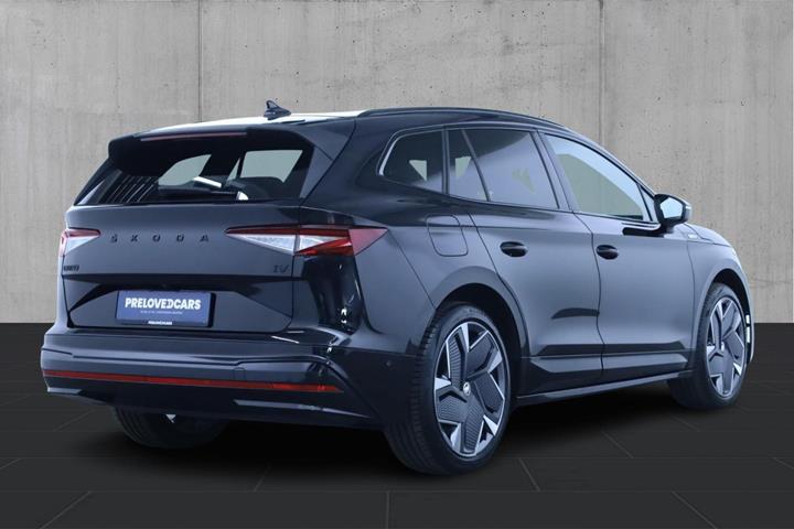 Sort Skoda Enyaq fra 2023