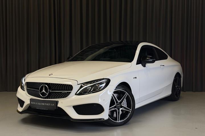 Hvid Mercedes C43 fra 2017