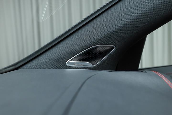 Sort Mercedes EQA250+ fra 2026