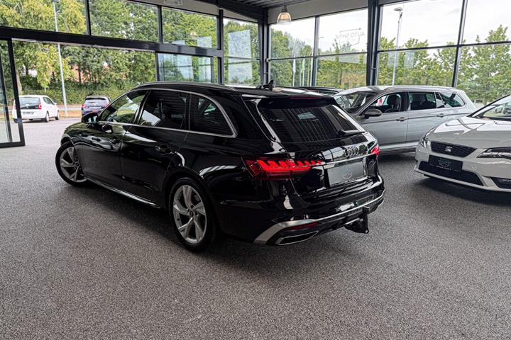 undefined Audi A4 fra 2023
