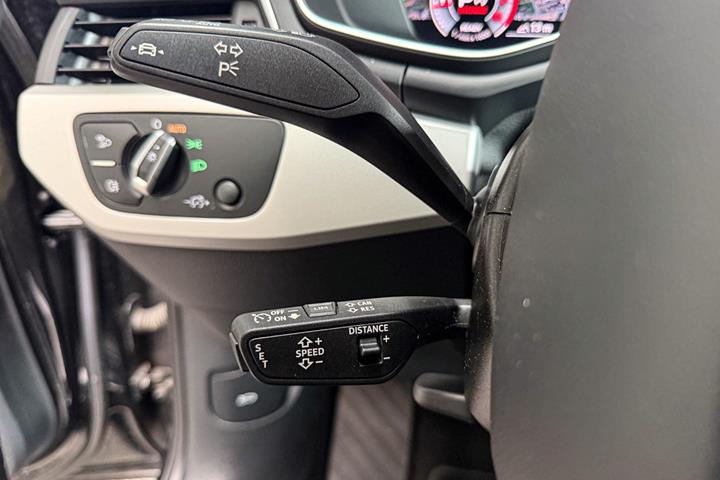 undefined Audi A4 fra 2023