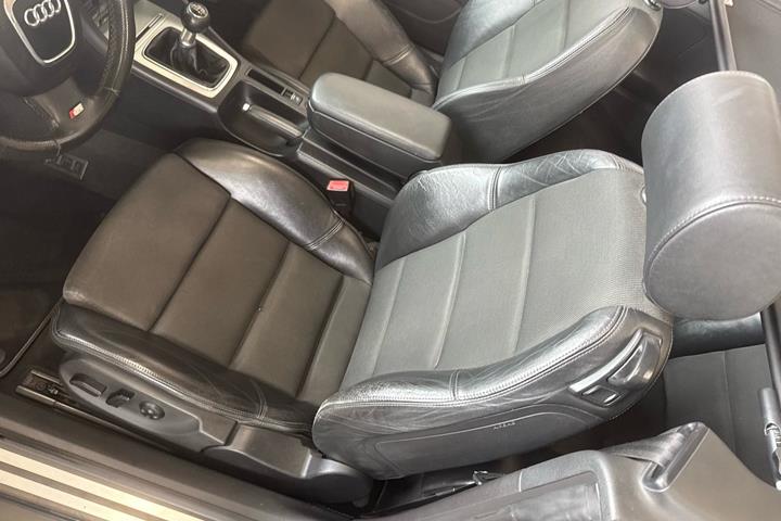 Sort Audi A4 fra 2006