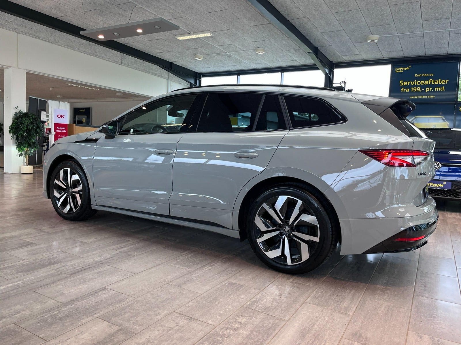 Grå Skoda Enyaq fra 2026