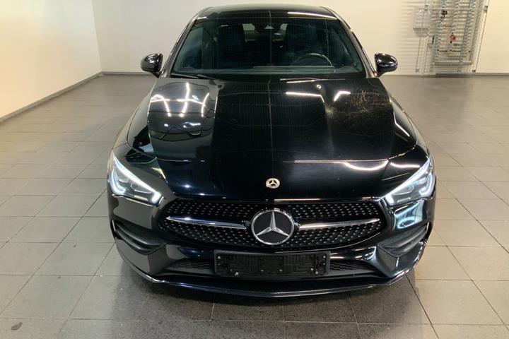 Sort Mercedes CLA200 d fra 2021