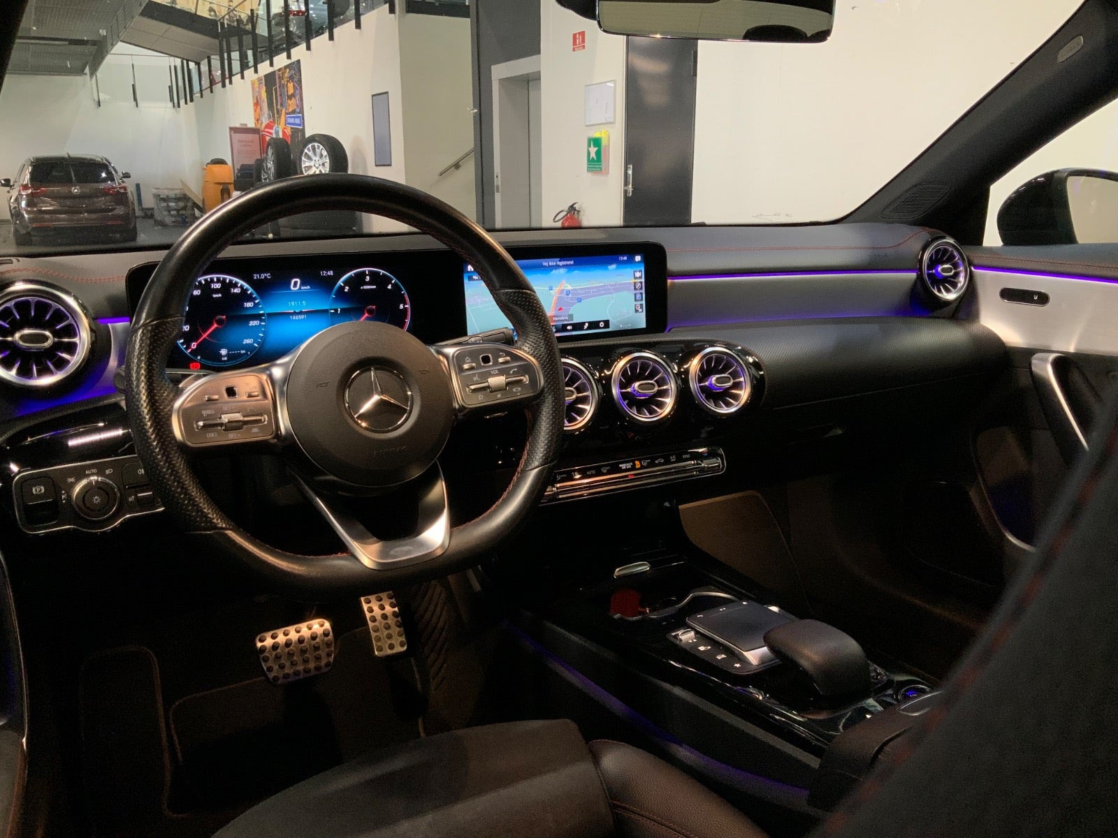Sort Mercedes CLA200 d fra 2021