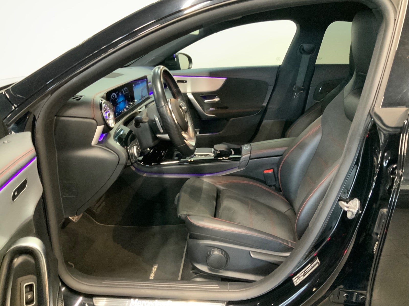 Sort Mercedes CLA200 d fra 2021