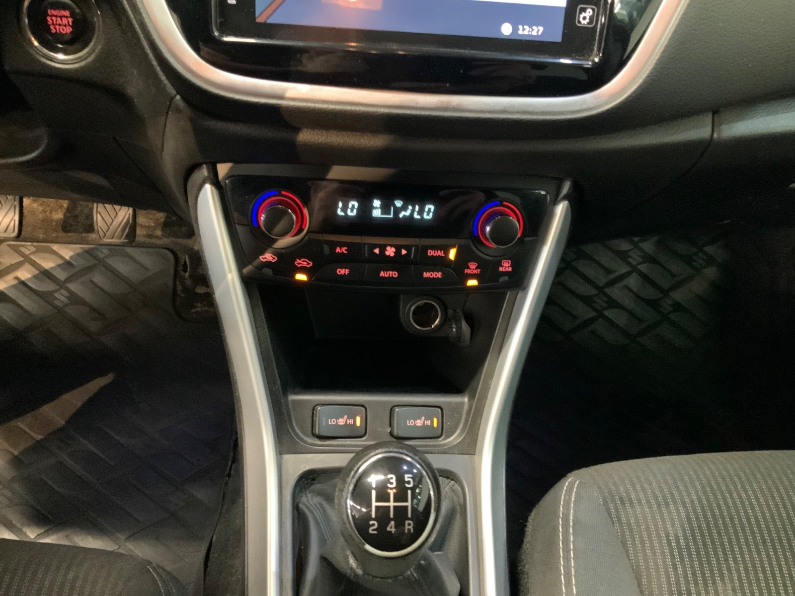 Blå Suzuki S-Cross fra 2016