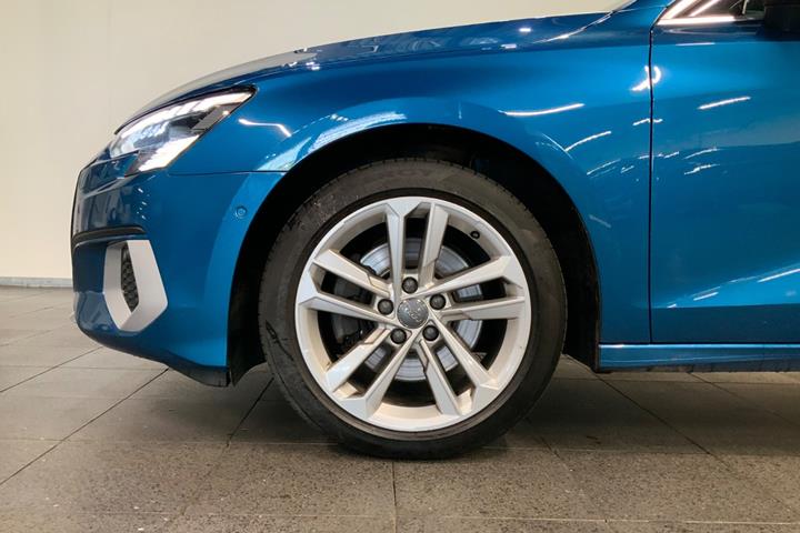 Blå Audi A3 fra 2021