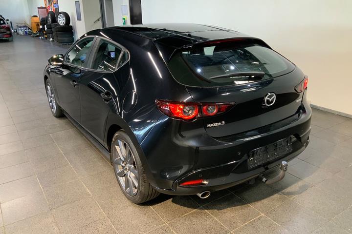 Sort Mazda 3 fra 2021