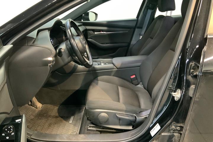 Sort Mazda 3 fra 2021