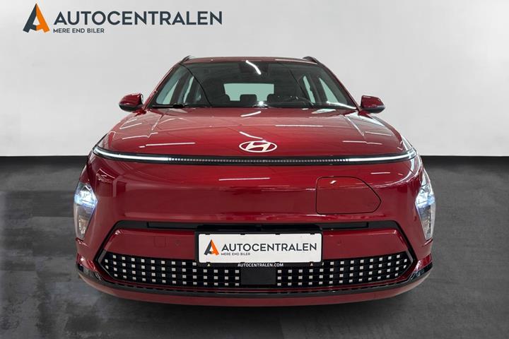 Rød Hyundai Kona fra 2024