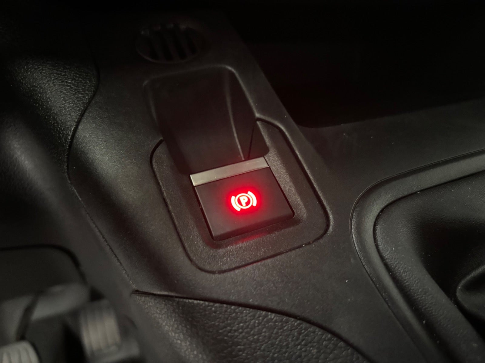 Hvid Citroën Berlingo fra 2021