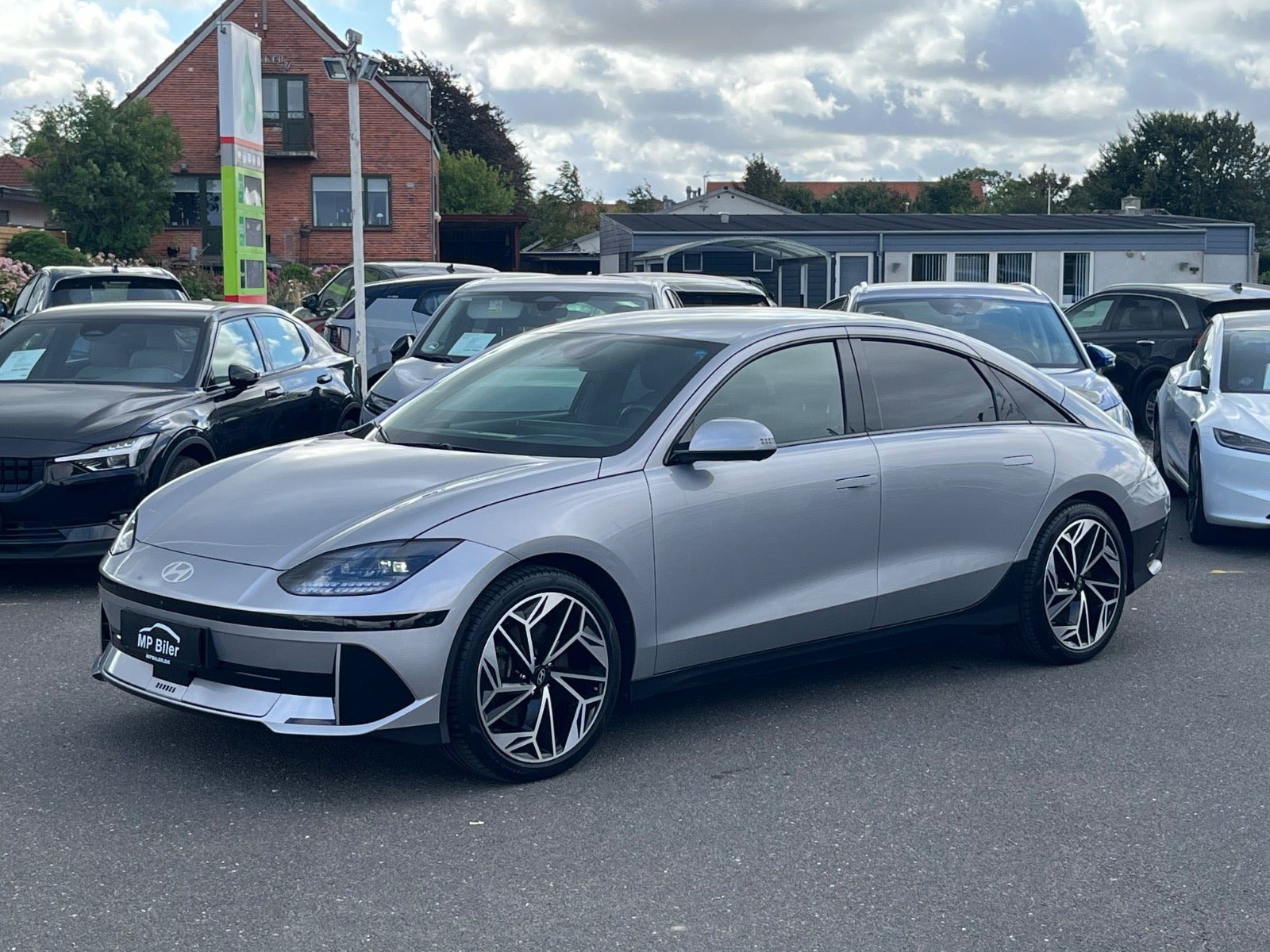 Hyundai Ioniq 6 77 Balance