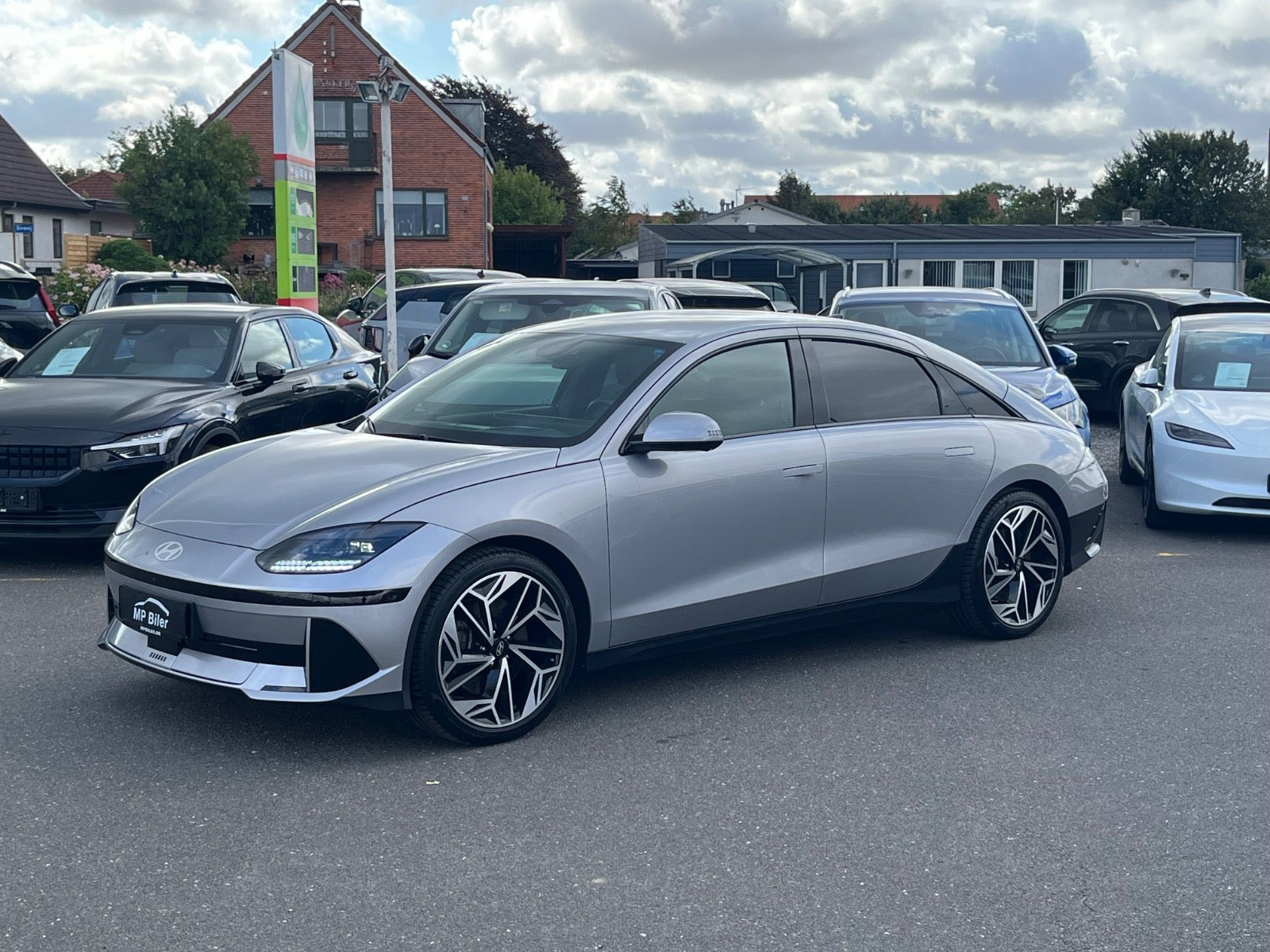 Sølv Hyundai Ioniq 6 fra 2023