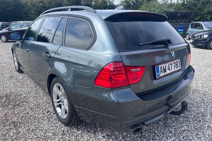 undefined BMW 320d fra 2008
