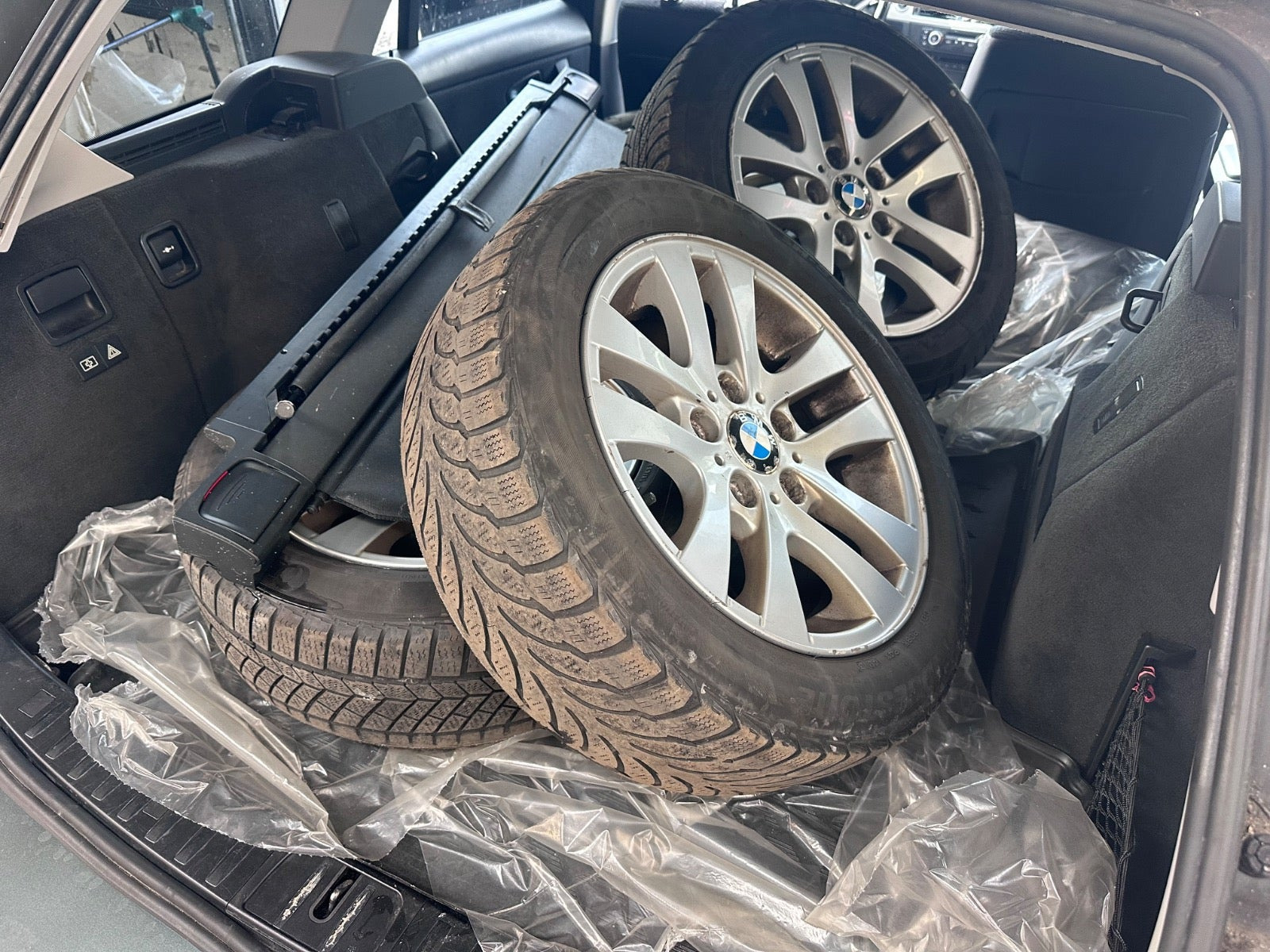 undefined BMW 320d fra 2008