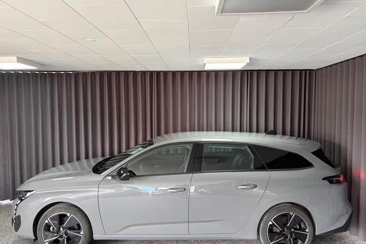 undefined Peugeot E-308 fra 2024