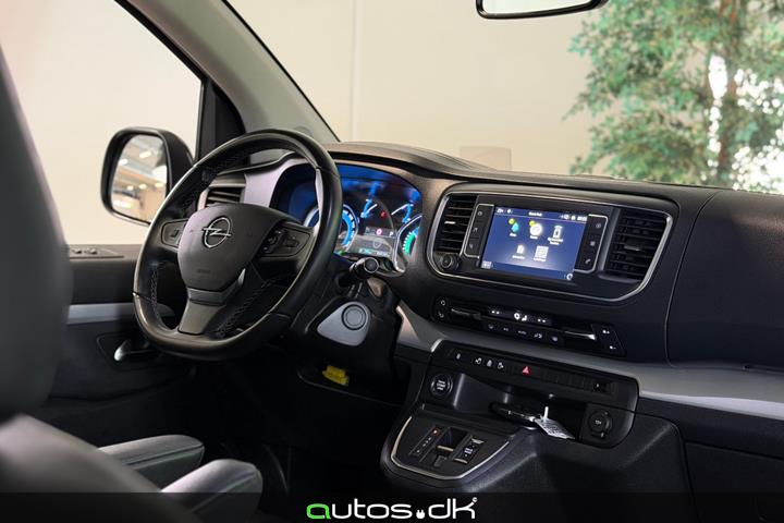 Sort Opel Zafira-e Life fra 2021