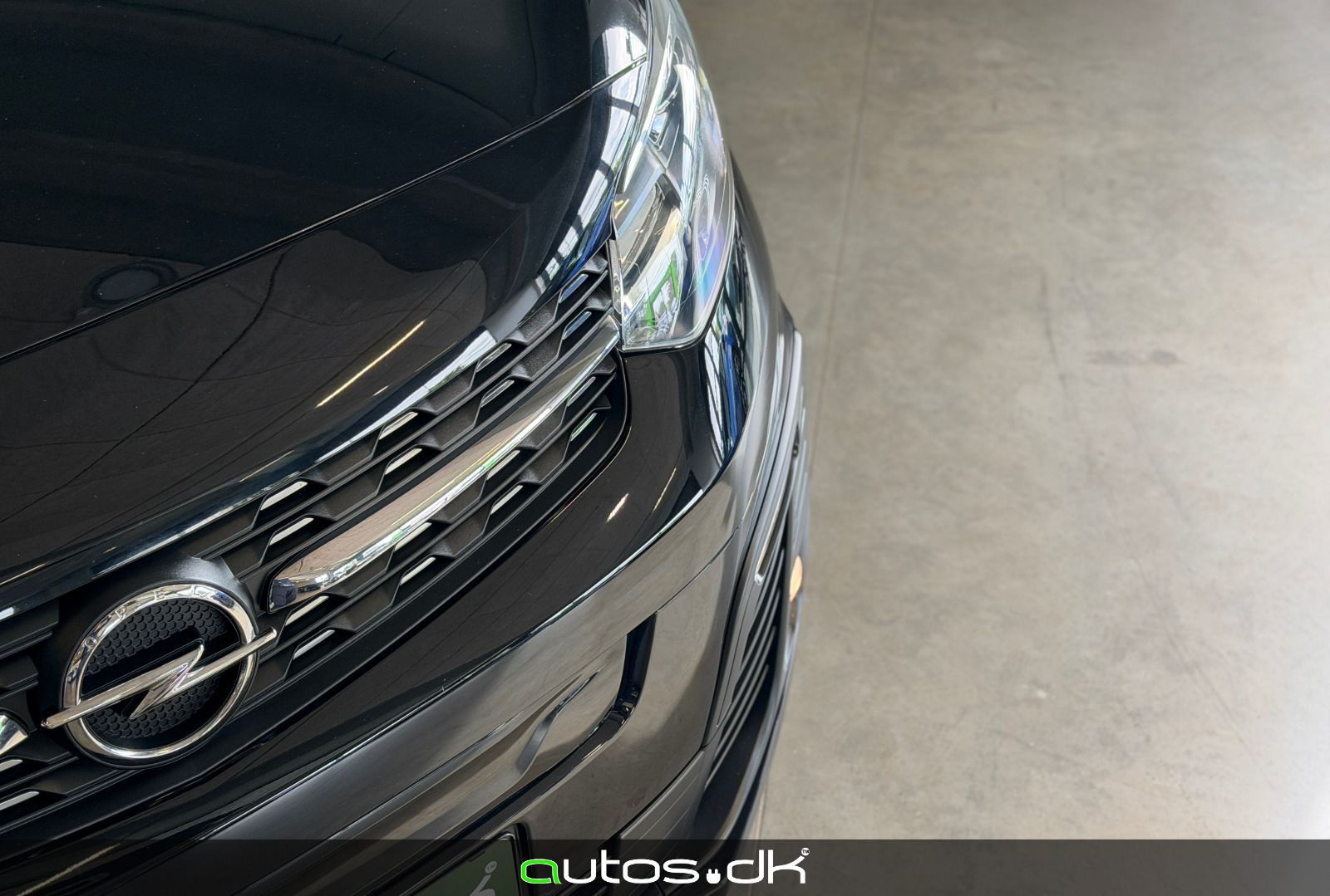 Sort Opel Zafira-e Life fra 2021