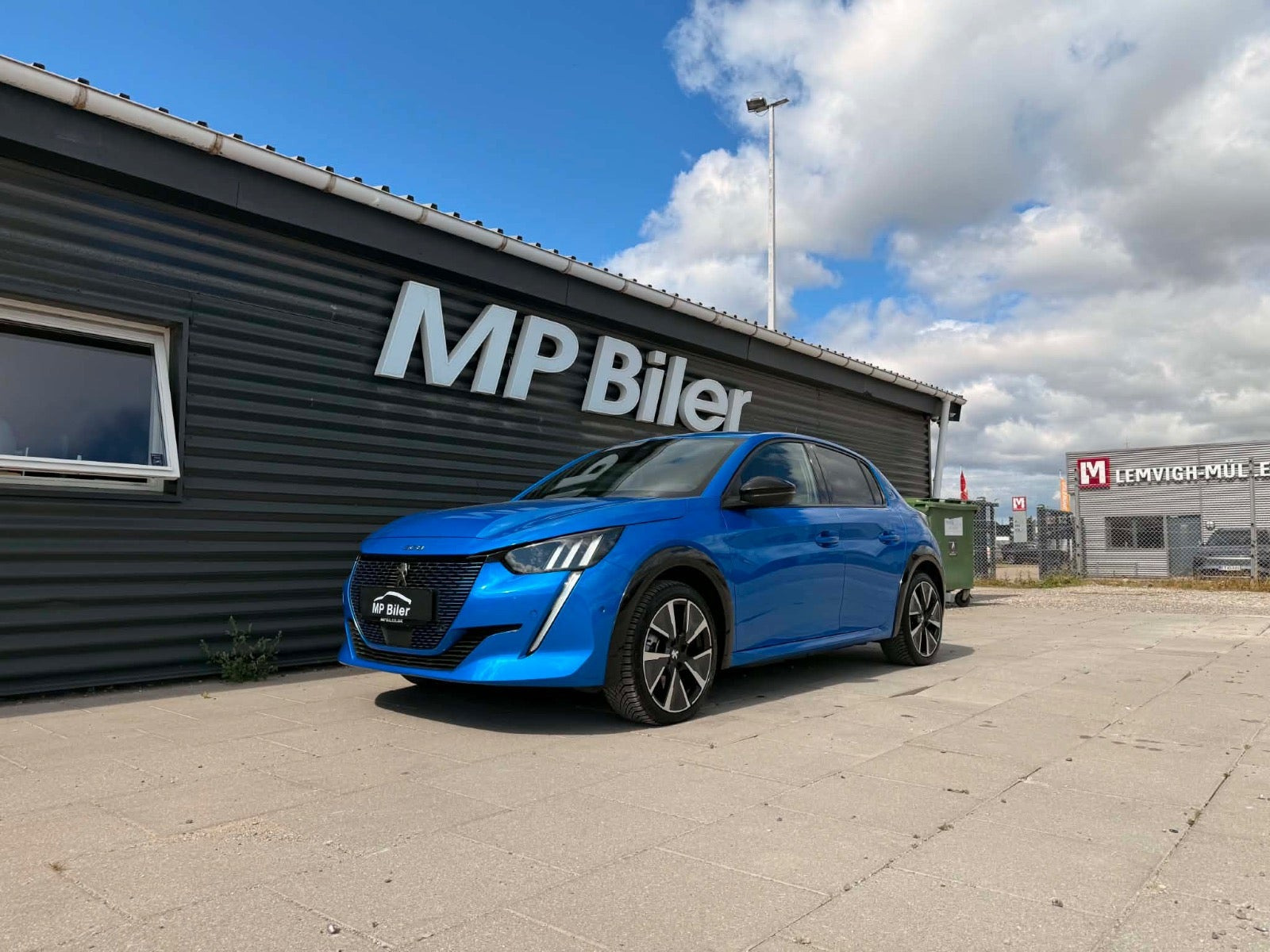 Peugeot e-208 50 GT Van