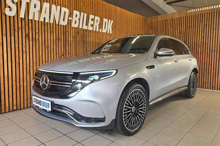 Sølv Mercedes EQC400 fra 2022