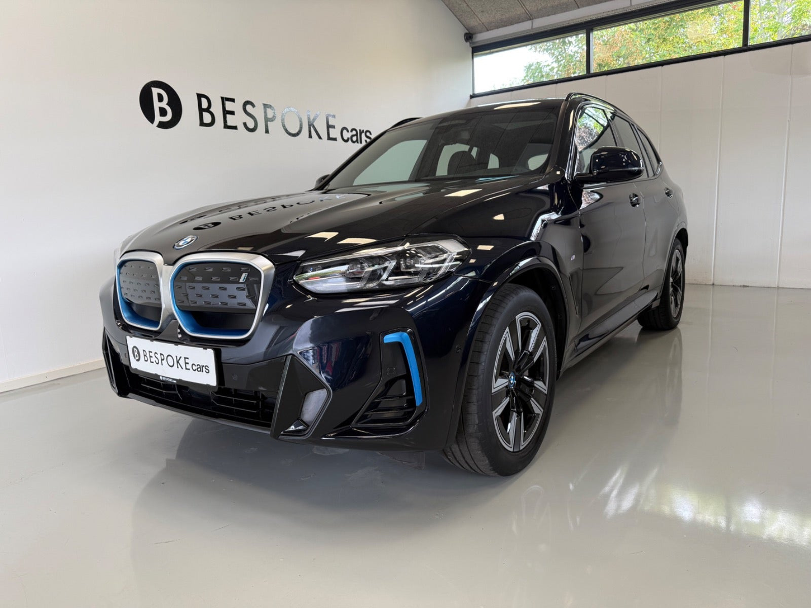 BMW iX3 Charged M-Sport